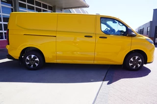 Ford E-Transit – thumbnail 7
