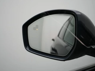 Land Rover Range Rover Evoque – thumbnail 24