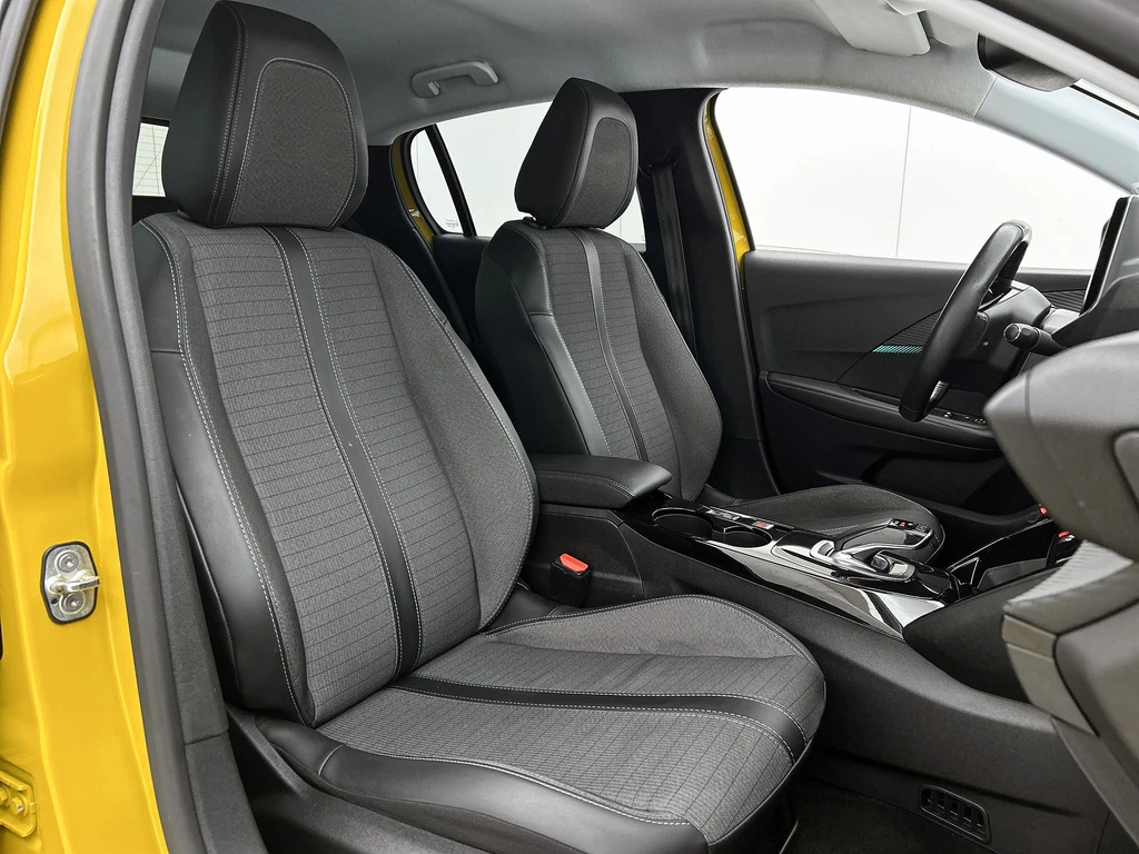 Peugeot e-208 – foto 37