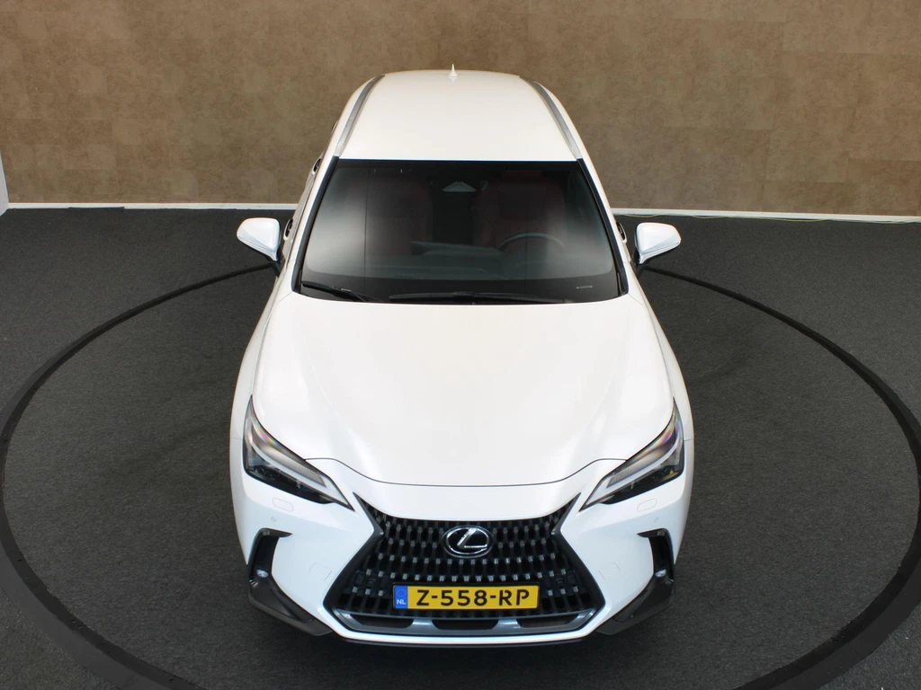 Lexus NX – foto 10