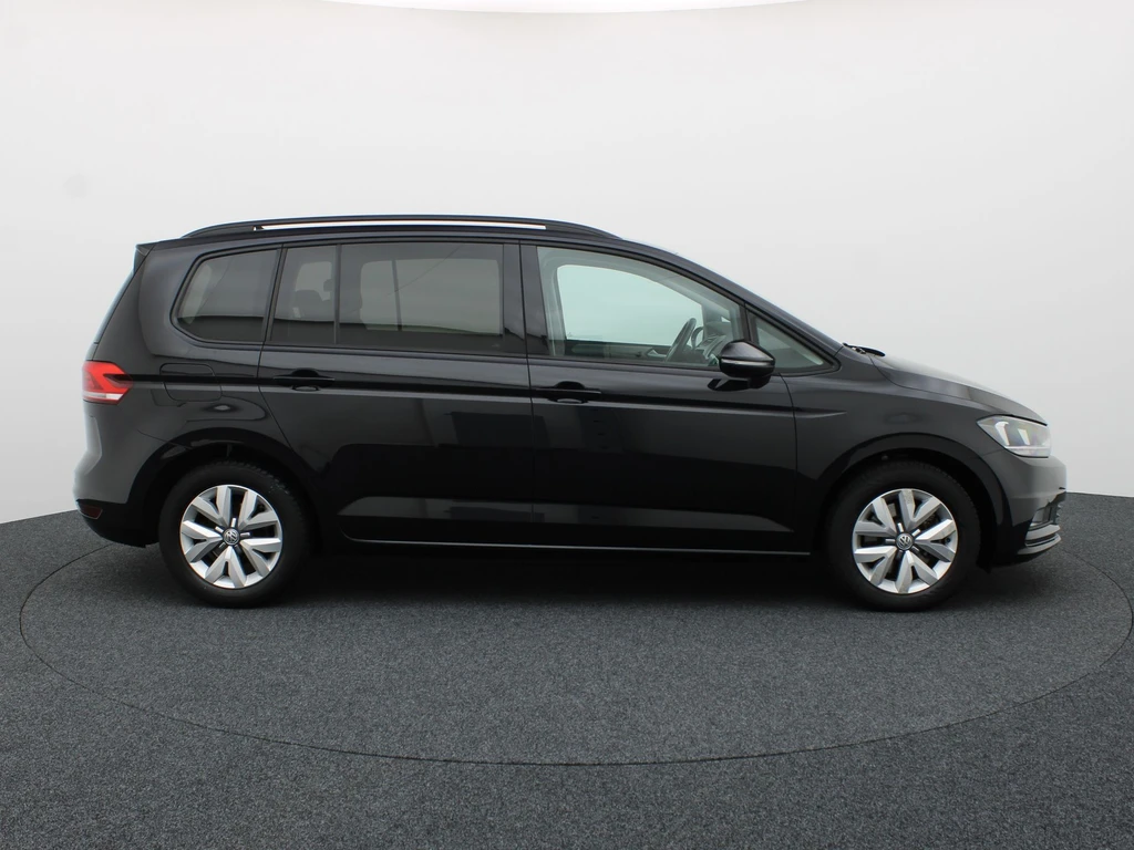 Volkswagen Touran – foto 11