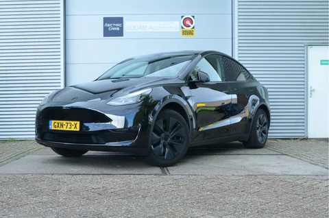 Tesla Model Y Long Range RWD 75 kWh AutoPilot4.0 (FSD 99,- p/mnd)