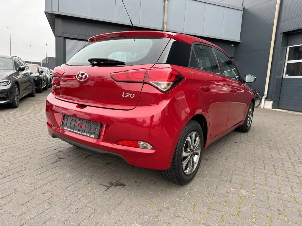 Hyundai i20 – foto 4