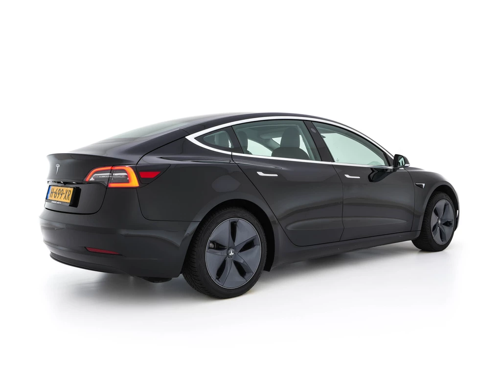 Tesla Model 3 – foto 4
