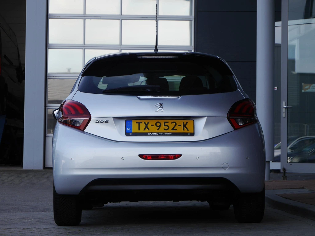 Peugeot 208 – foto 3