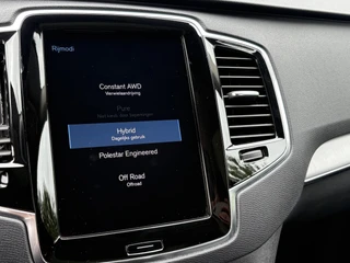 Volvo XC90 – thumbnail 32