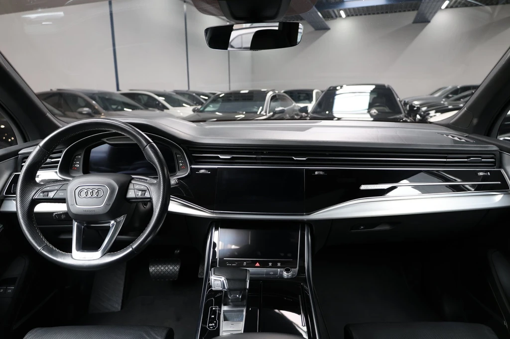 Audi Q7 – foto 11