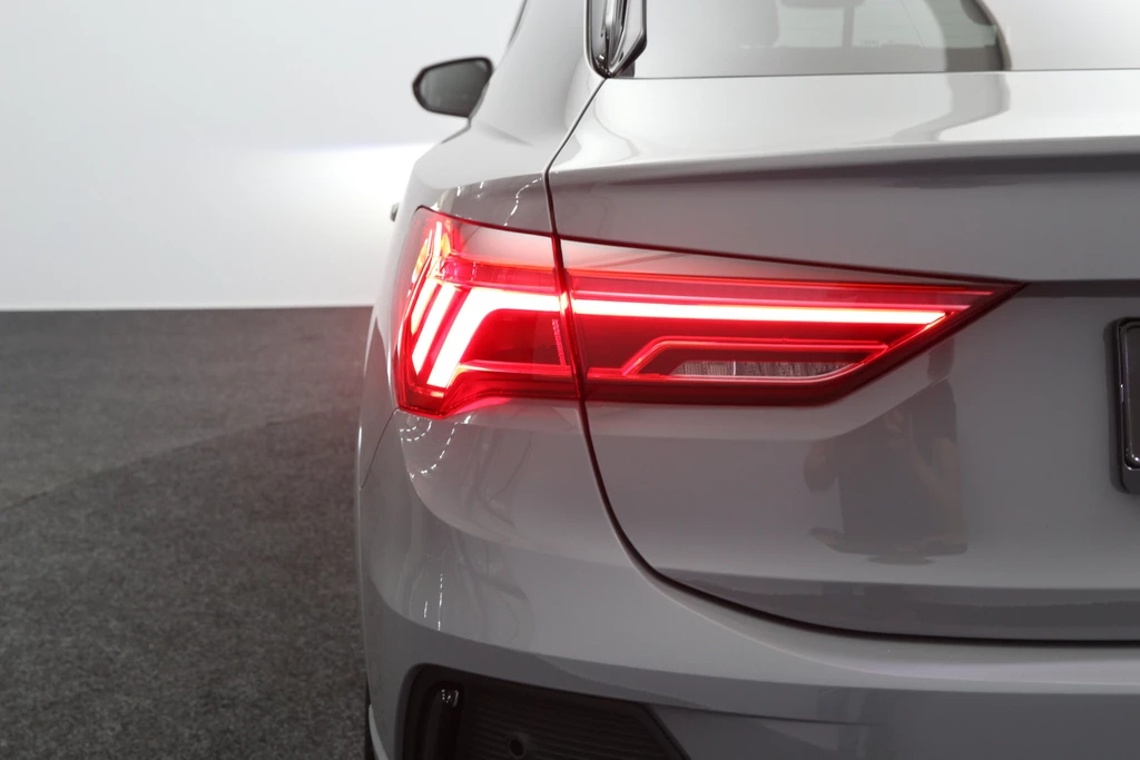 Audi Q3 – foto 19
