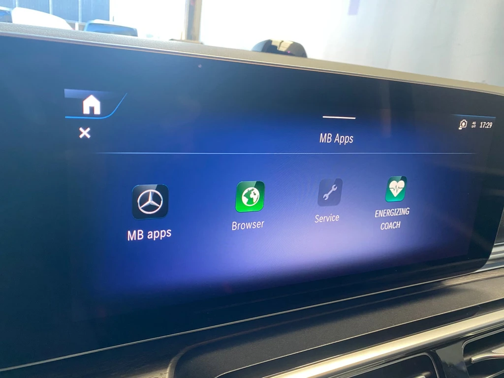 Mercedes-Benz EQV – foto 28