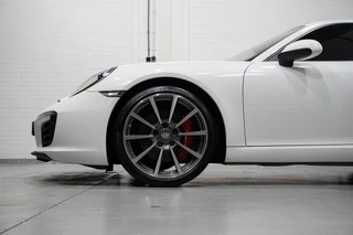 Porsche 911 – thumbnail 11