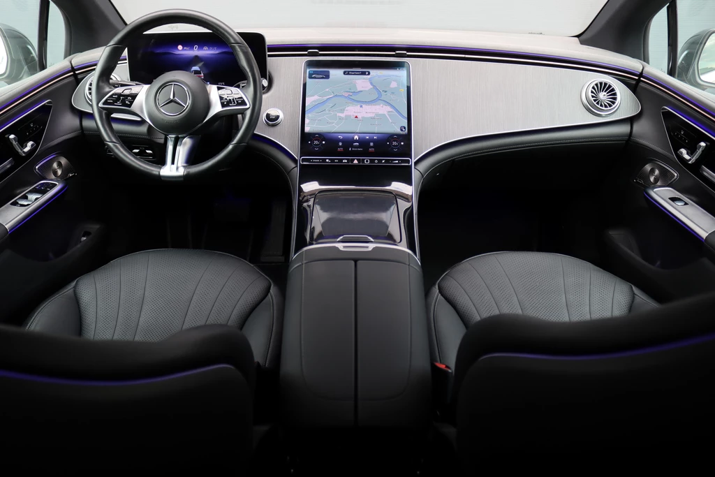 Mercedes-Benz EQE – foto 10