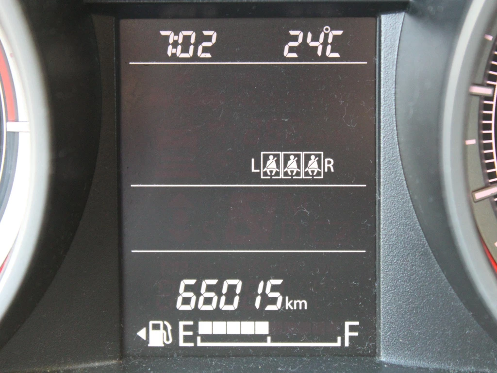 Suzuki Swift – foto 5