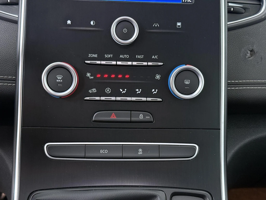 Renault Scénic – foto 21