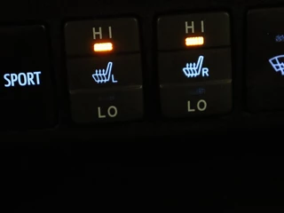 Toyota RAV4 – thumbnail 9
