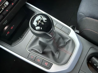 SEAT Arona – thumbnail 17
