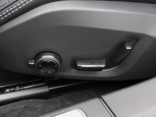 Volvo S90 – thumbnail 23