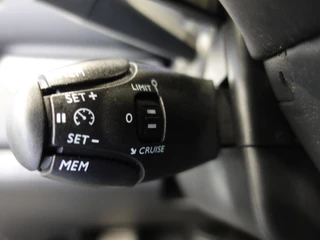 Opel Vivaro – thumbnail 23