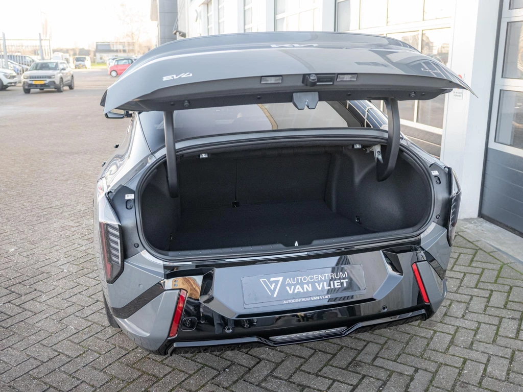 Kia EV4 – foto 26
