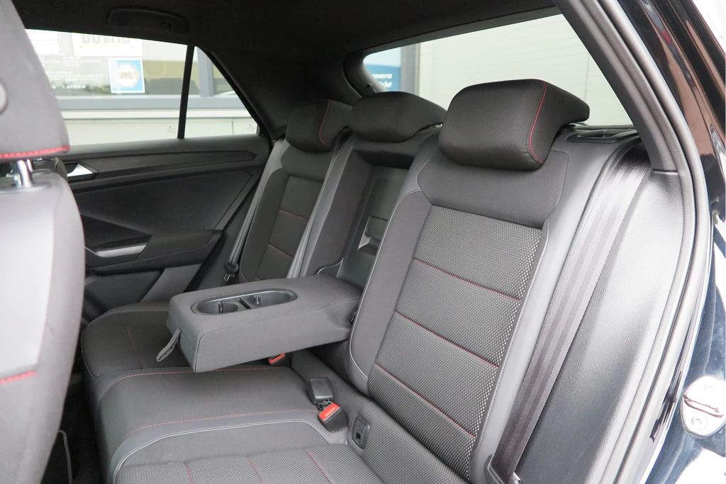 Volkswagen T-Roc – foto 28