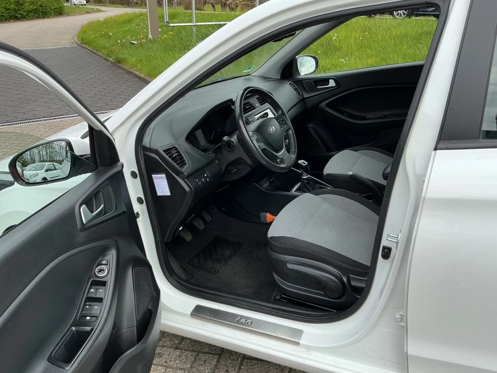 Hyundai i20 – foto 13