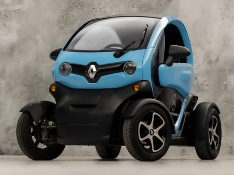Renault Twizy Life (45 KMH, BROMMER KENTEKEN, ZWART LEDER, PARKEERSENSOREN, SPORTSTOEL, NIEUWSTAAT)