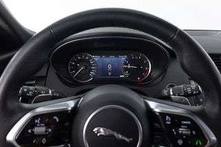 Jaguar E-PACE – thumbnail 40