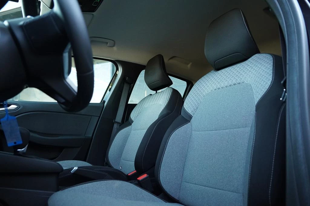 Renault Clio – foto 11