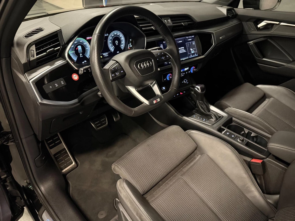 Audi Q3 – foto 13