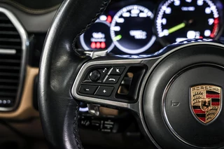 Porsche Cayenne – thumbnail 39