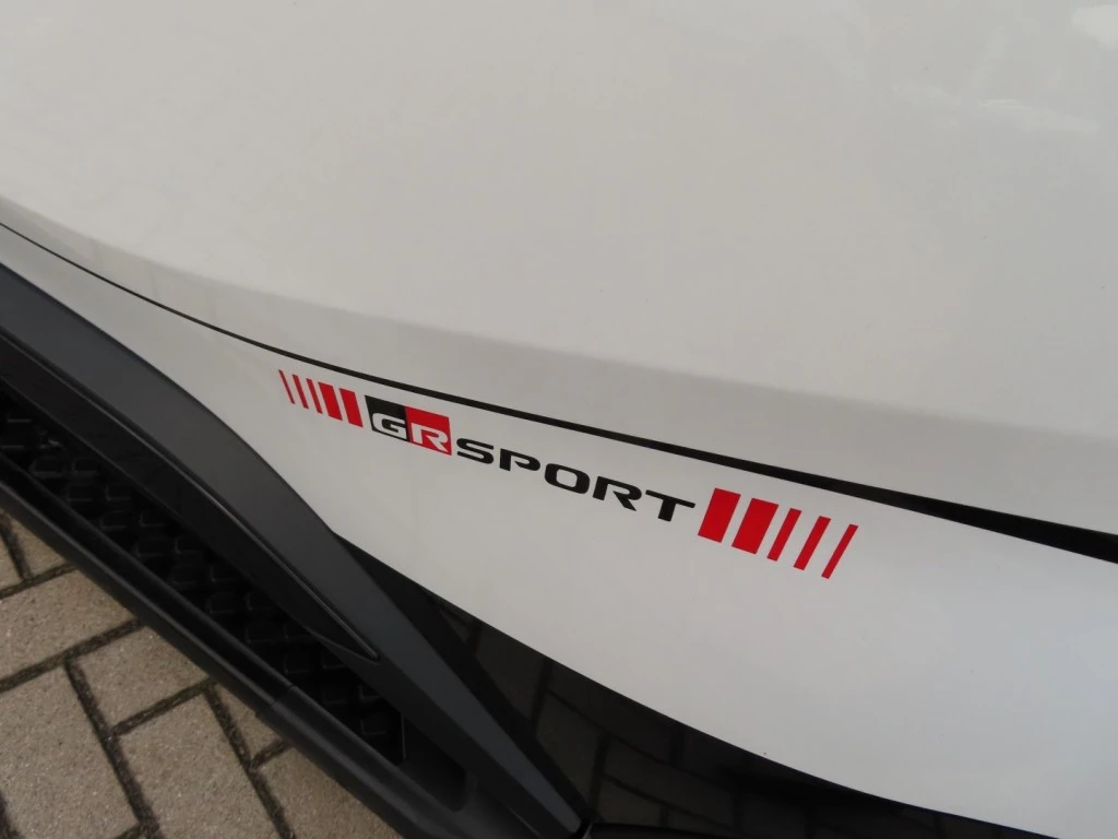 Toyota C-HR – foto 11