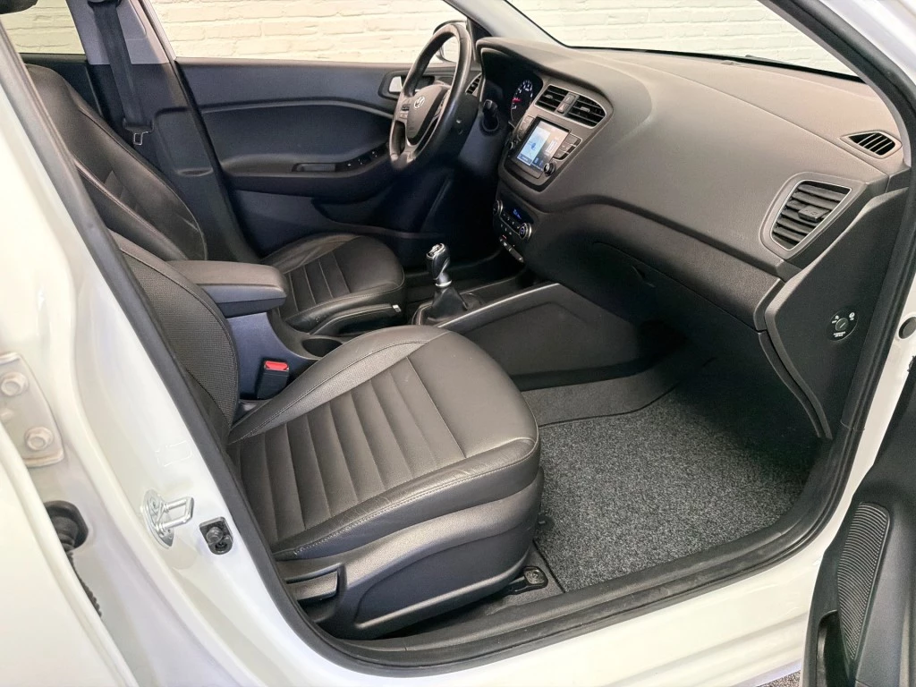 Hyundai i20 – foto 12