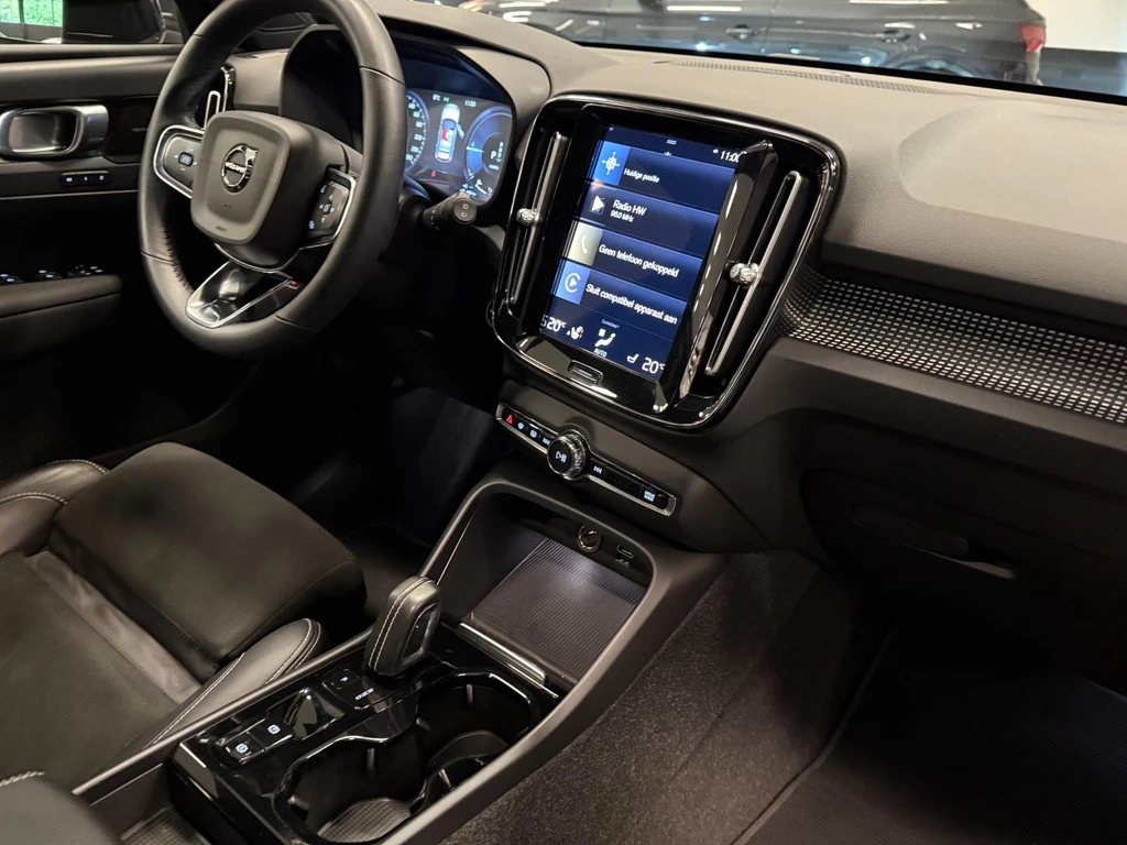 Volvo XC40 – foto 25