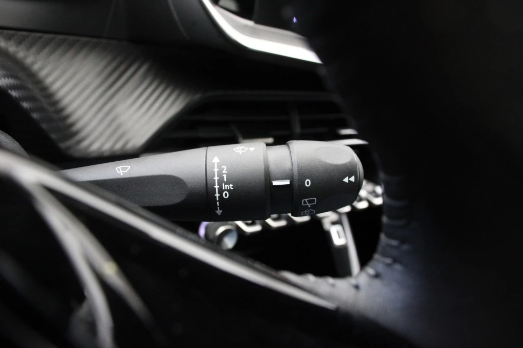Peugeot 208 – foto 23