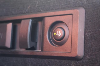 BMW i4 – thumbnail 24