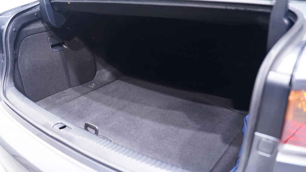 Lexus IS – foto 17