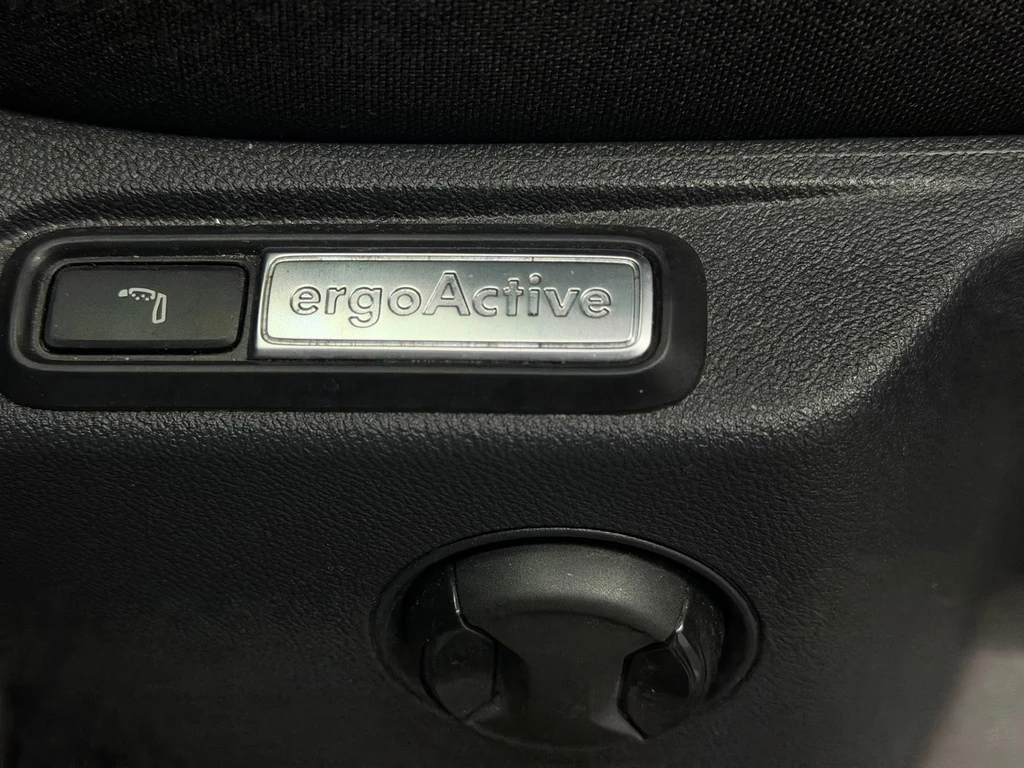 Volkswagen T-Roc – foto 14