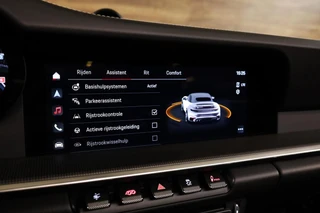 Porsche 911 – thumbnail 36