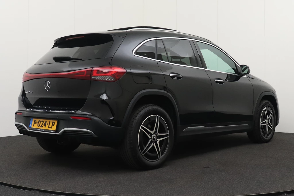 Mercedes-Benz EQA – foto 4