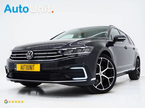 Volkswagen Passat Variant 1.4 TSI PHEV GTE | Massage | Adaptive Cruise | Camera | Stoelverwarming | PDC | DAB | Carplay