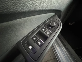 Volkswagen Golf – thumbnail 19