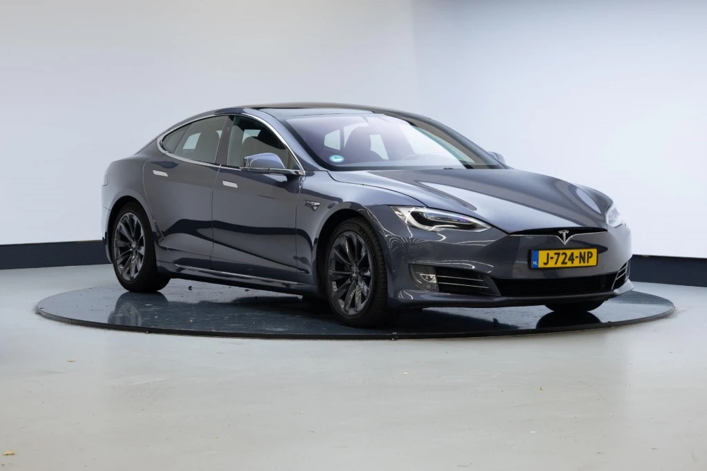 Tesla Model S – foto 7