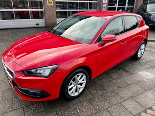 SEAT Leon – thumbnail 2