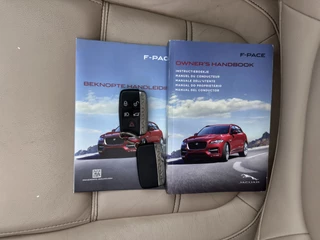 Jaguar F-PACE – thumbnail 28
