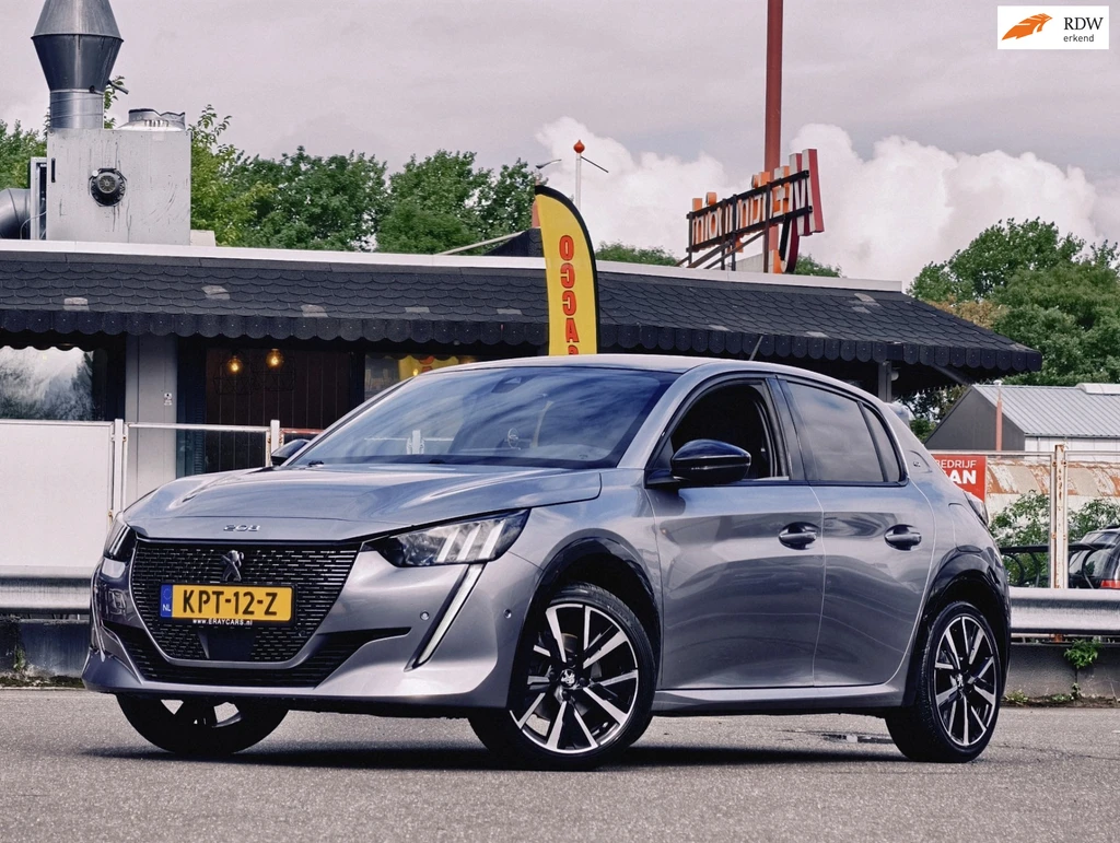 Peugeot 208 – foto 1