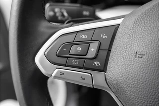 Volkswagen Golf – thumbnail 34