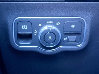 Mercedes-Benz GLA – thumbnail 33
