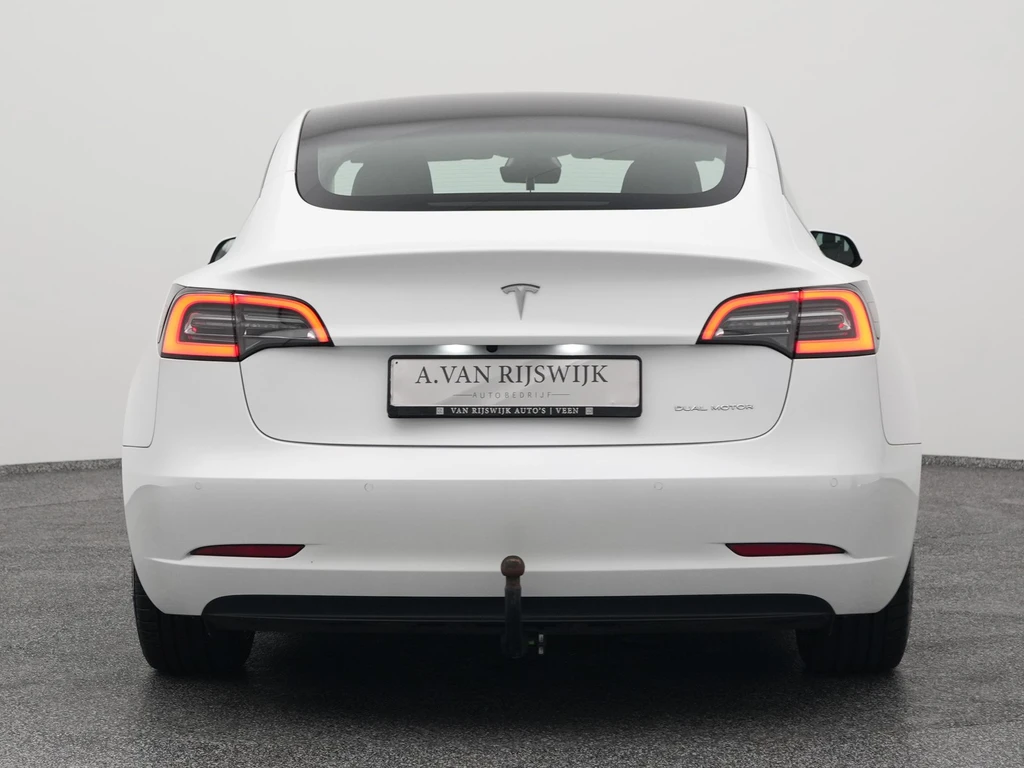 Tesla Model 3 – foto 7