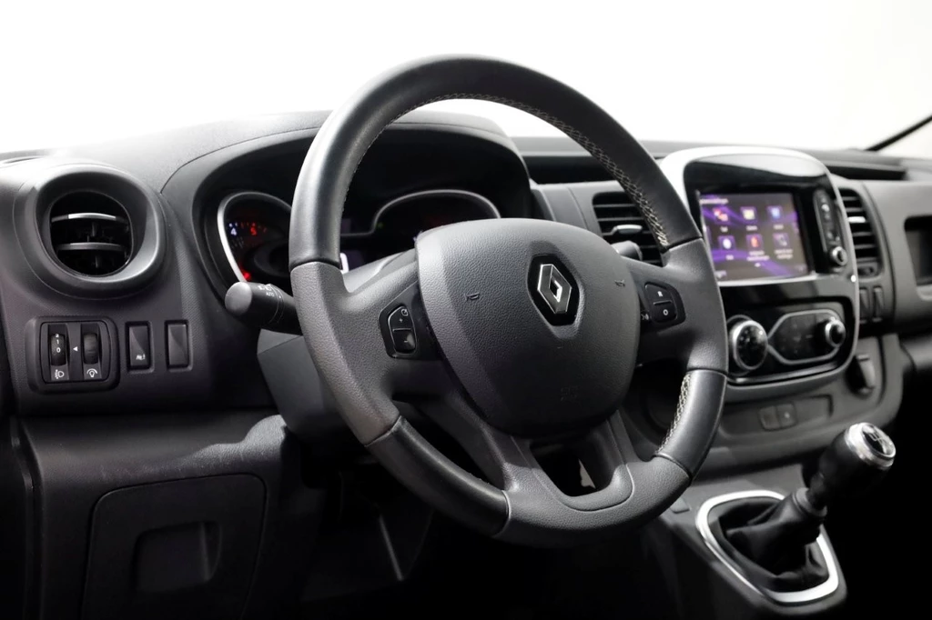 Renault Trafic – foto 12