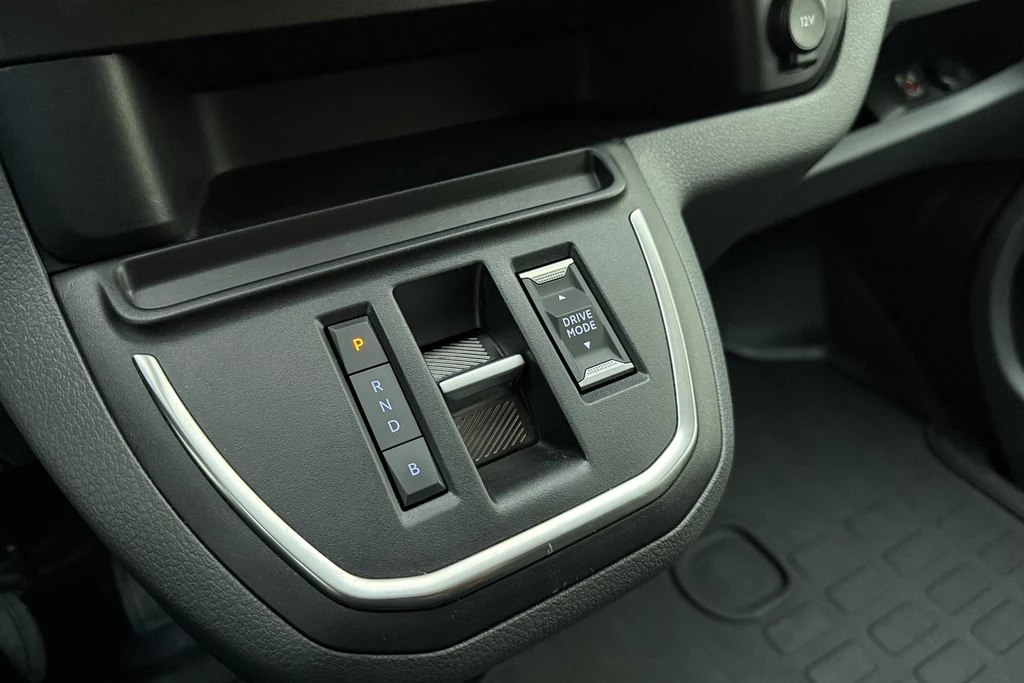 Opel Vivaro-e – foto 23