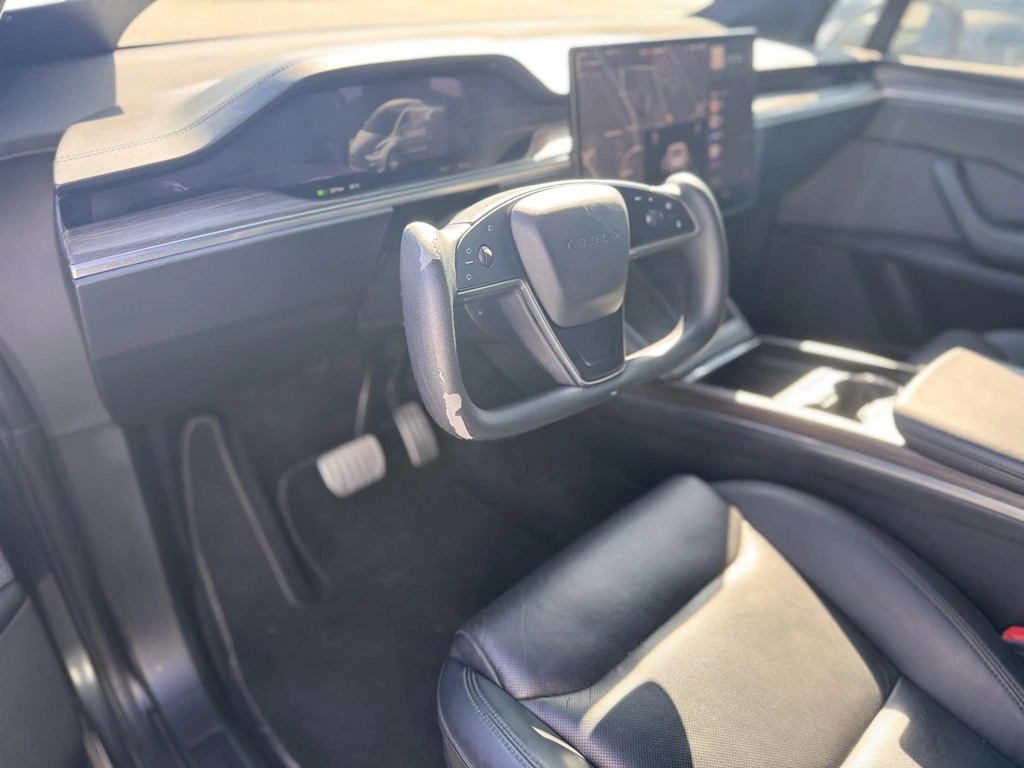 Tesla Model X – foto 17
